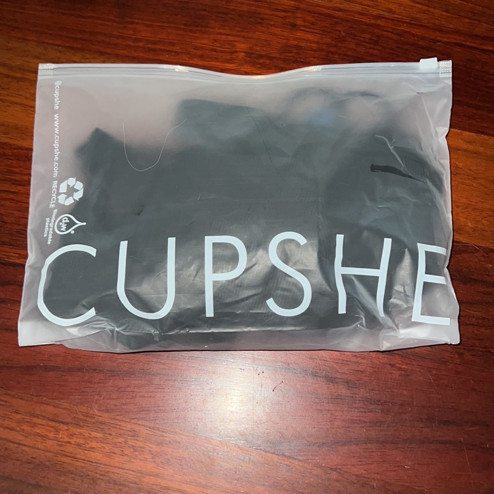 Cupshe Black Bikini - NEW WITH TAGS - Picture 8 of 8